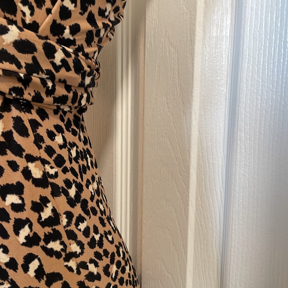 AMERICAN EAGLE AERIE LEOPARD PRINT FULL COVERAGE ONE PIECE WRAP SWIMSUIT SIZE M - Picture 6 of 13
